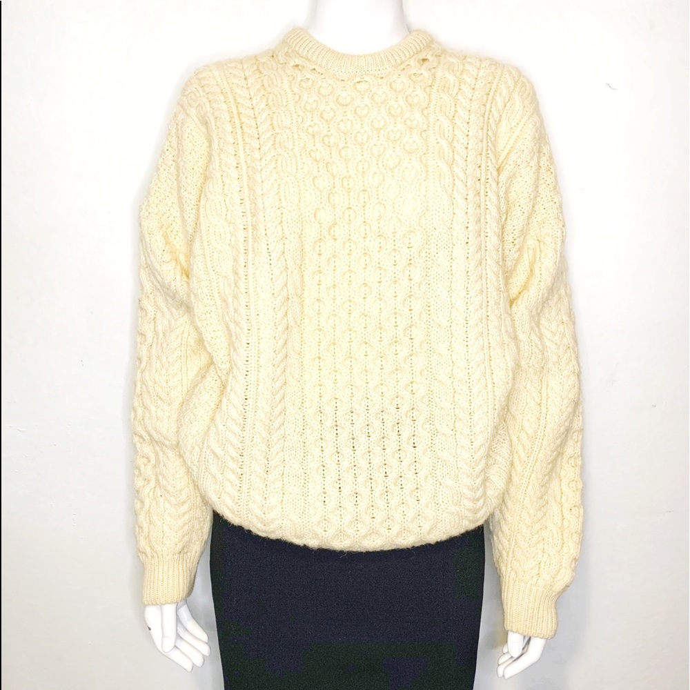 Woman’s Traditional Aran Pure Wool Sweater XL